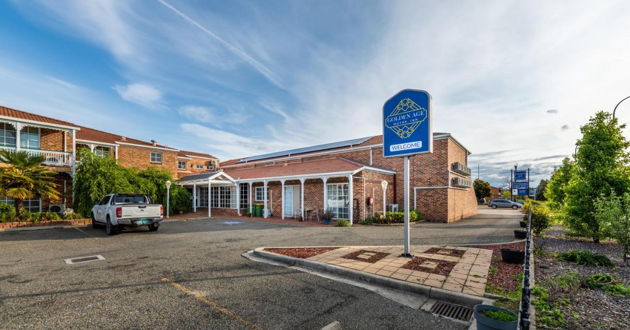 Golden Age Motor Inn Queanbeyan Exterior photo